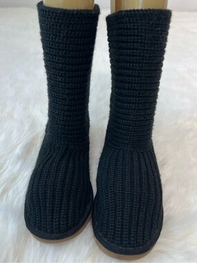 Y2K UGG Black Knit Tall Sock Boots women size 6 Gothic steampunk